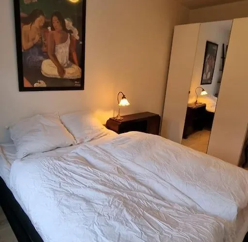 Paen Med Gratis Parkering * ランダーズ