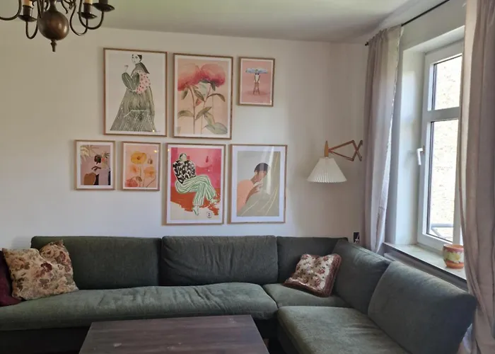 アパート Paen Med Gratis Parkering *